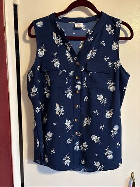 croft & barrow Navy Floral Button-Front Sleeveless Top
